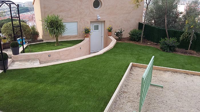 Le professionnel de la pelouse artificielle pas cher à Châteauneuf-Grasse
