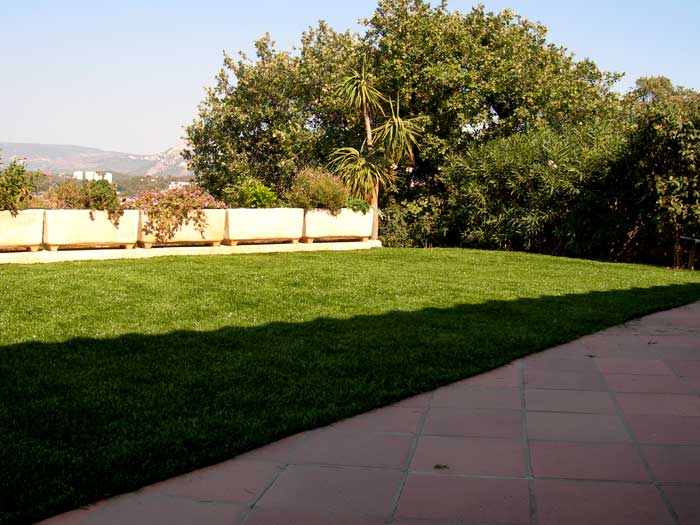 Le spécialiste de la pelouse artificielle dans le Var
