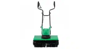 Brosse électrique de brins de gazon synthétique - entretien finition